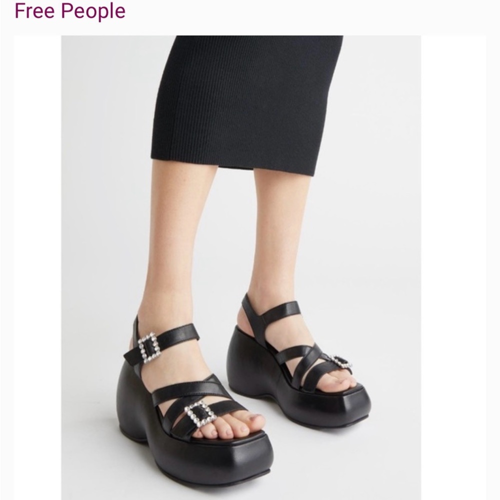 Free People Brooklyn Black Leather Platform Sandals Size 9 NWOT